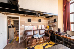 Locals Apartment House 00
